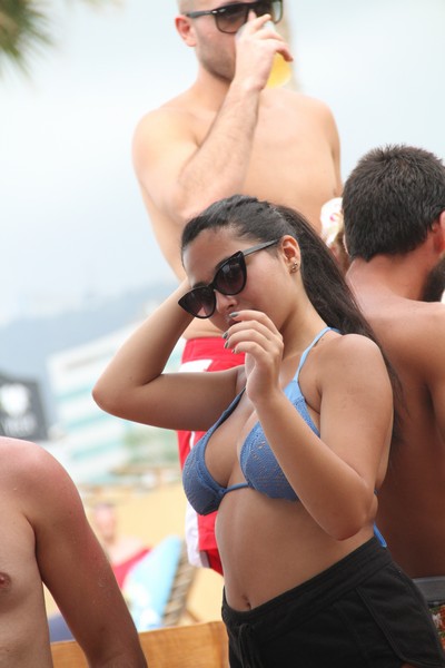 Cyan Beach Bar on Sunday